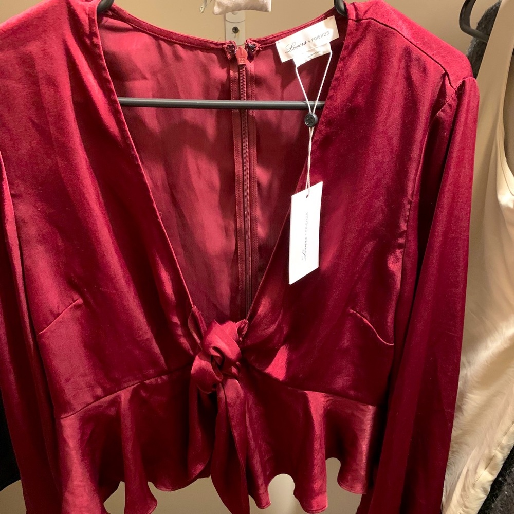 Beautiful never worn NWT Lovers and Friends blouse